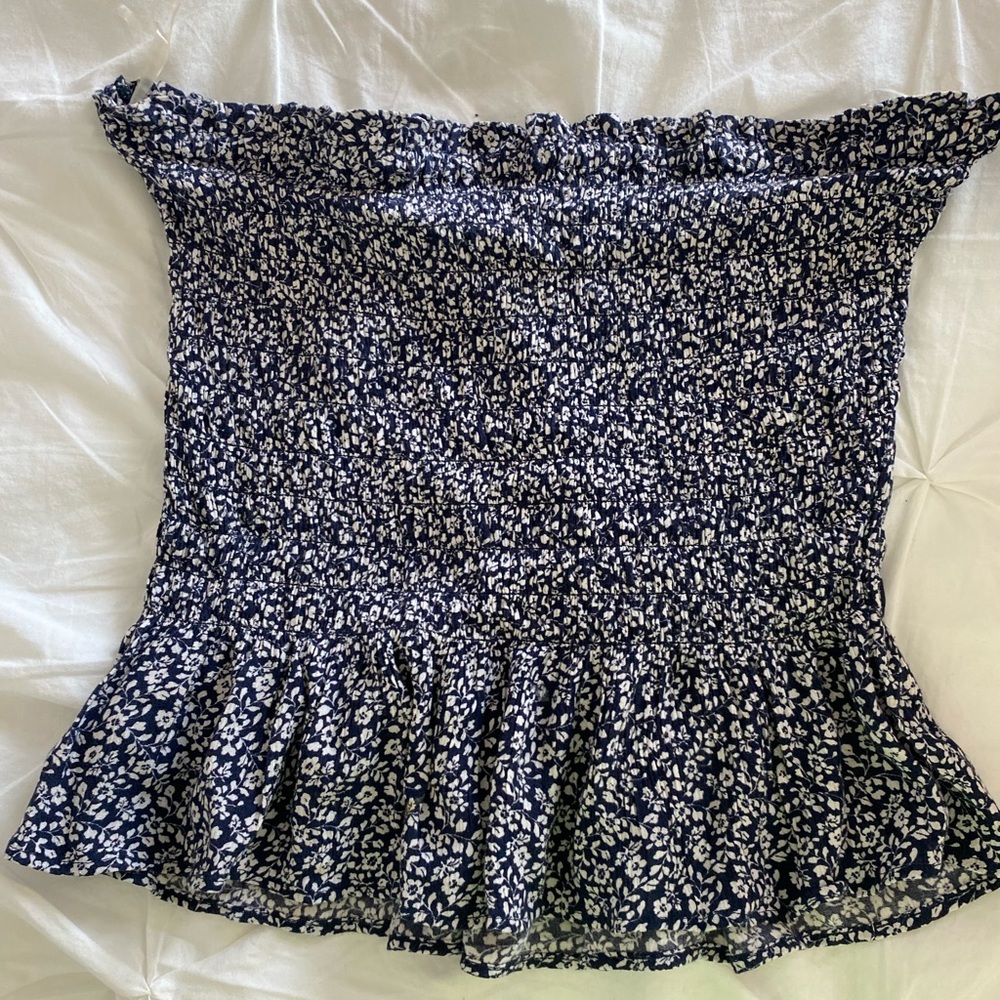 Strapless blouse